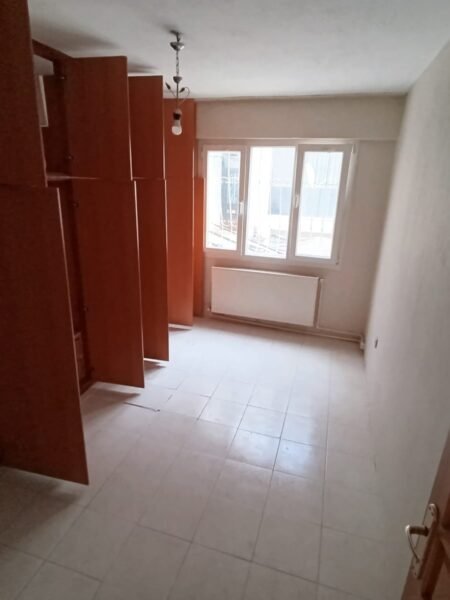 yaylacık mah ara kat 3+1 kiralık